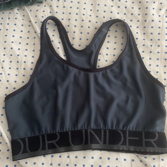 Sports bra bundle - Picture 9 of 9